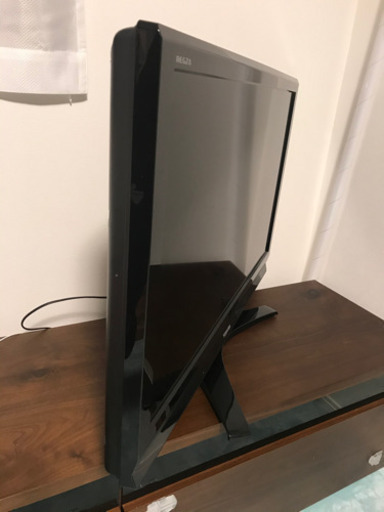 東芝　液晶カラーテレビ