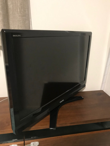 東芝　液晶カラーテレビ