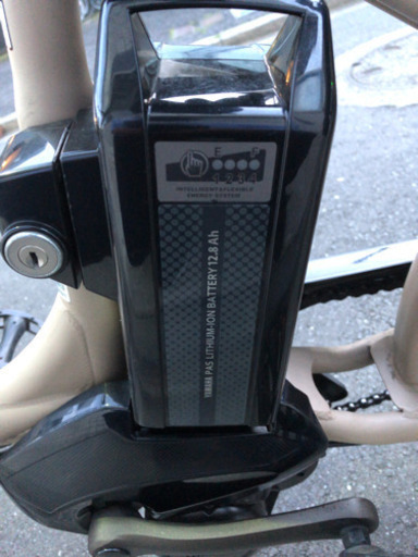 ヤマハ  パスバビー XL  2016年 12.8AH マカロンラテ  20インチ 電動自転車 3人乗り