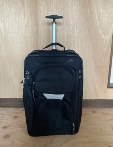 Burton 小型スーツケース　機内持ち込み　ダメージあり