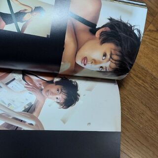 かなり昔の雛形あきこ写真集の画像