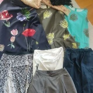 洋服(ワンピース、スカート他）さしあげます