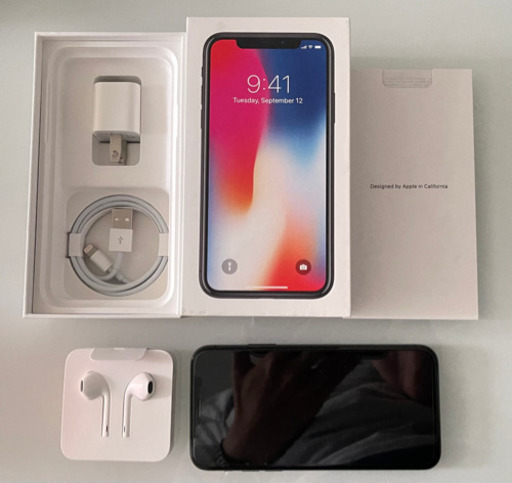 【美品】iphoneX 256GB docomo SIMフリー化済
