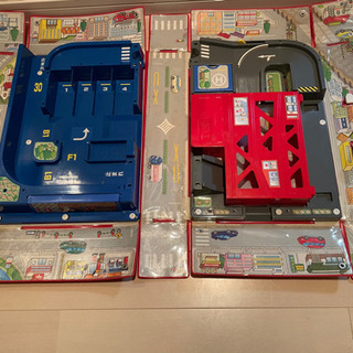 中古　トミカ　広げてマップ？　収納型　お出かけマップ？　難あり