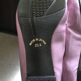 パンプス　２３.５センチの画像