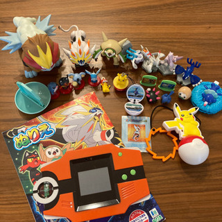 ポケモングッズ　モンコレ　チョコエッグ　ポケモン図鑑