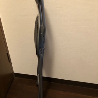 折り畳み椅子の画像