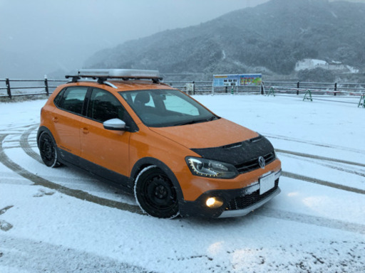 フォルクスワーゲン　ポロ　鉄チンホイール