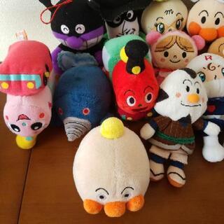 中古アンパンマンぬいぐるみの画像