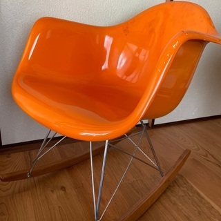 イームズ　ロッキングチェアの画像