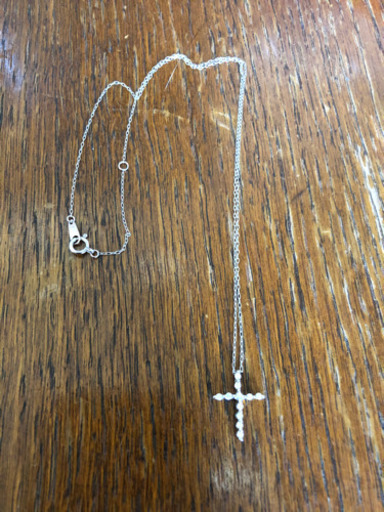 クロスダイヤネックレス　k18wg D0.12