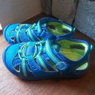 美品❗️stride  rite  ストライドライト☆夏用スニーカー サイズ16cmの画像