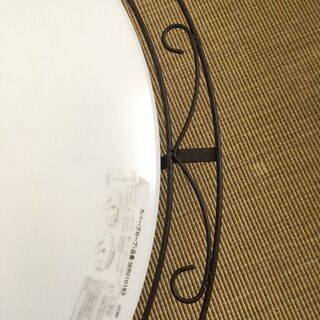 【売ります】シーリングライト アイアン飾り付 6〜10畳用 LUCKY LRT-18781の画像