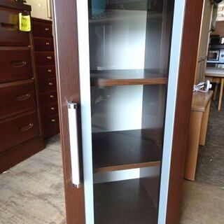 ◆キャビネット◆収納棚 スリム型 ロータイプ ガラス扉 木製 ブラウン