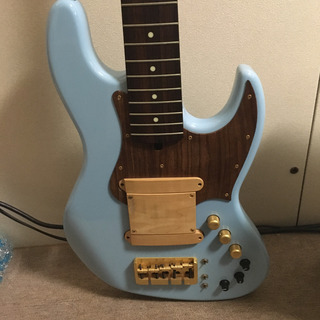 【GWセール、手渡しのみ】Xotic XJ-1T 5-Strin...