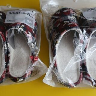 ユニクロのルームシューズ　MとL　ペア　未使用の画像