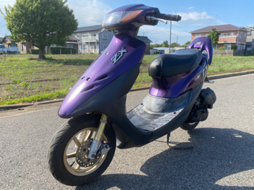 ホンダ　ライブディオZX　車　バイク