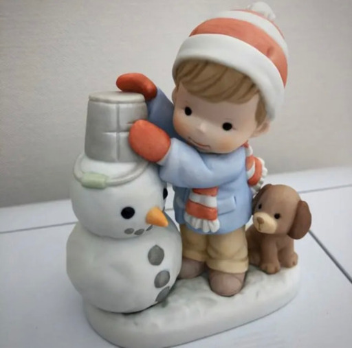 ⭐︎新品・未使用⭐︎プレシャスメモリー ハッピーウィンター置物