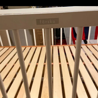Farska  ベビーベッド　取りに来てくれる方限定