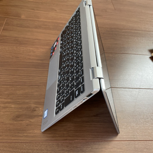 Lenovo YOGA 710 ノートパソコン　タッチパネル　2 in 1