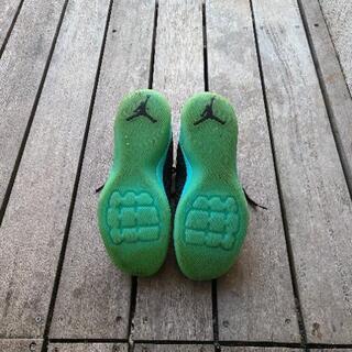 ジョーダン ウルトラフライ　ブラック/リフレクトシルバー/ハイパータークの画像