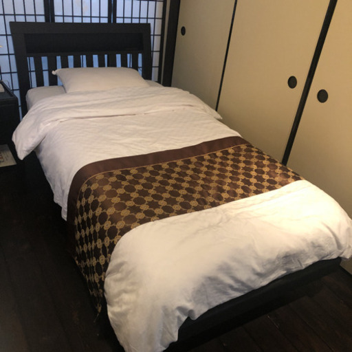 【美品】シングルベッド　ダークブラウン2