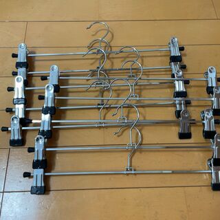 【約7,500円 → 500円に値下げ！】ハンガー3種・計80本の画像
