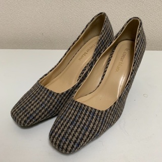 スクエアトゥパンプス 23.5センチ〜24.0センチ相当