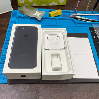 【売却済み】iPhone7 Jet Black 128GB SIMフリー端末の画像