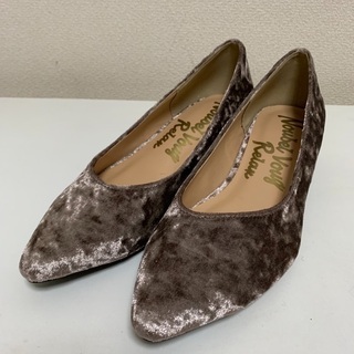 【新品未使用】ベロアパンプス ポインテッドトゥ ブラウン Lサイズ