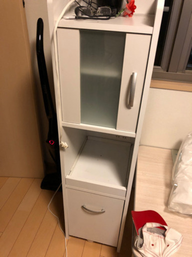 小型食器棚