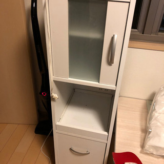 小型食器棚