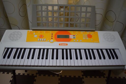 【終了】YAMAHA Portatone EZ-J210 (電子キーボード：専用スタンド、チェア付)