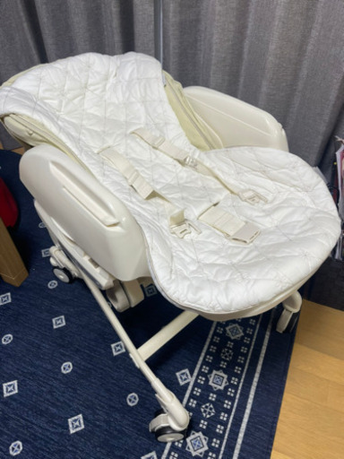 最終☆値下げしました！combi ハイ＆ロー電動チェア