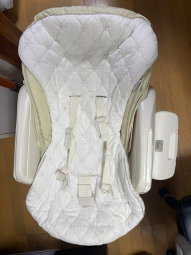最終☆値下げしました！combi ハイ＆ロー電動チェア