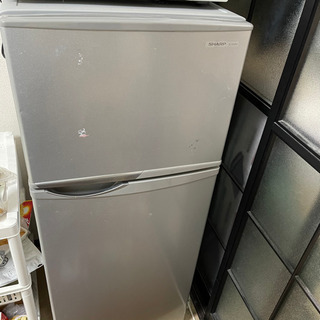 【急募】冷蔵庫 3000円で配送相談可 SHARP 2ドア