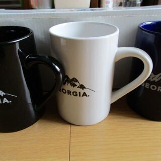 ★非売品未使用GEORGIAマグカップ3色（黒、白、紺）