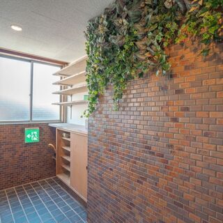 【コワーキングスペース付 シェアハウス】　駅チカ　新長田　神戸　...
