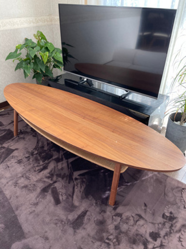 IKEA サーフボード型テーブル