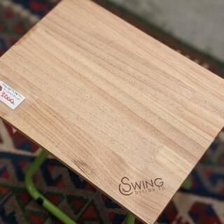 【残りわずか】　【新品】　Swing Design　 スイングデザイン　イタリアン アウトドア　折りたたみチェア　兼　ミニテーブル　 グリーン　折りたたみ　スツール　木製　アイアン　サイドテーブル　テーブル　イス　の画像