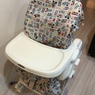コンビ　ハイローチェア　ラック　の画像