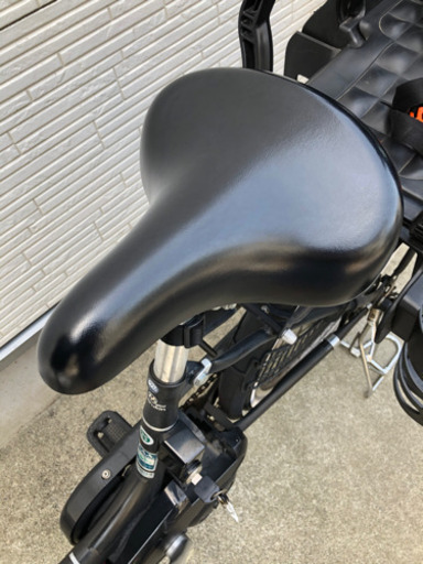 電動自転車　黒、グレー　ヤマハ