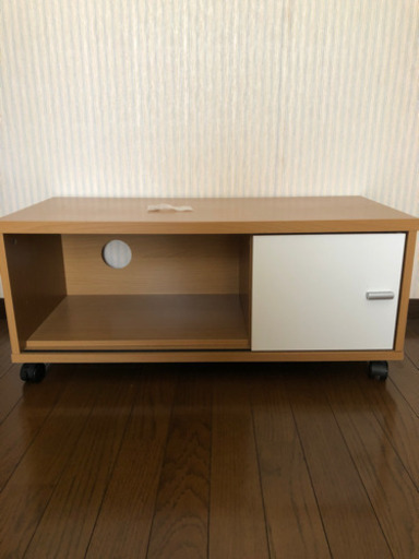 決まりました。テレビ台