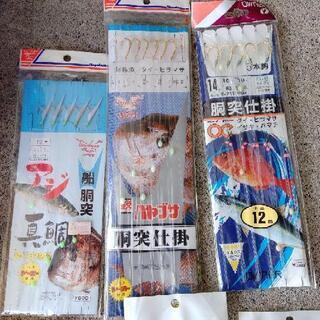 船釣り道具　オモリ　仕掛け針　※　カゴ無し道具箱無しの画像