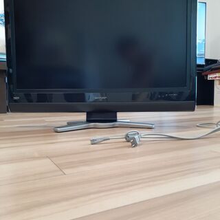 シャープアクオス32型液晶テレビ　LC-32D30