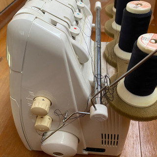 ロックミシン　電源コードなしの画像