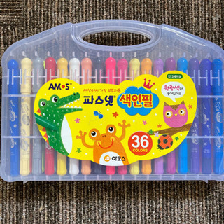 5/8.9お取引限定⭐︎色鉛筆36色セットの画像