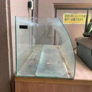 90センチのガラス水槽