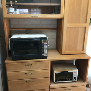 【送料無料】MOMO NATURAL 食器棚 LIMITED STOCK MOMO NATURAL 食器棚