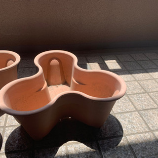 プラスチックの鉢②